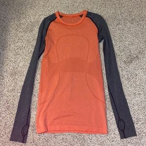 lululemon athletic long sleeve tee